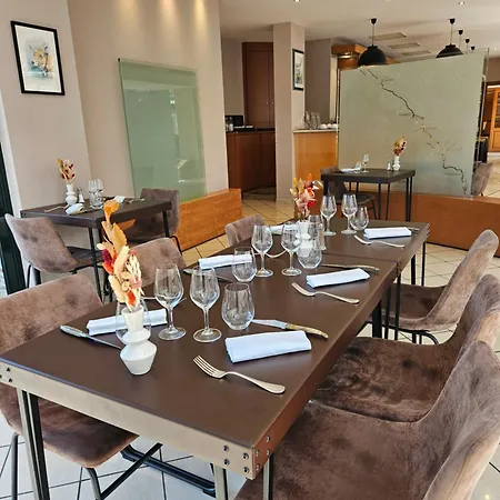 拉路特爱格特酒店 酒店 Bozouls